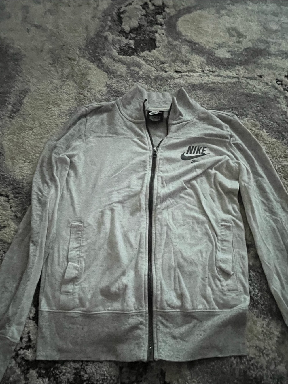 Nike Women’s Light Gray Full-Zip Jacket